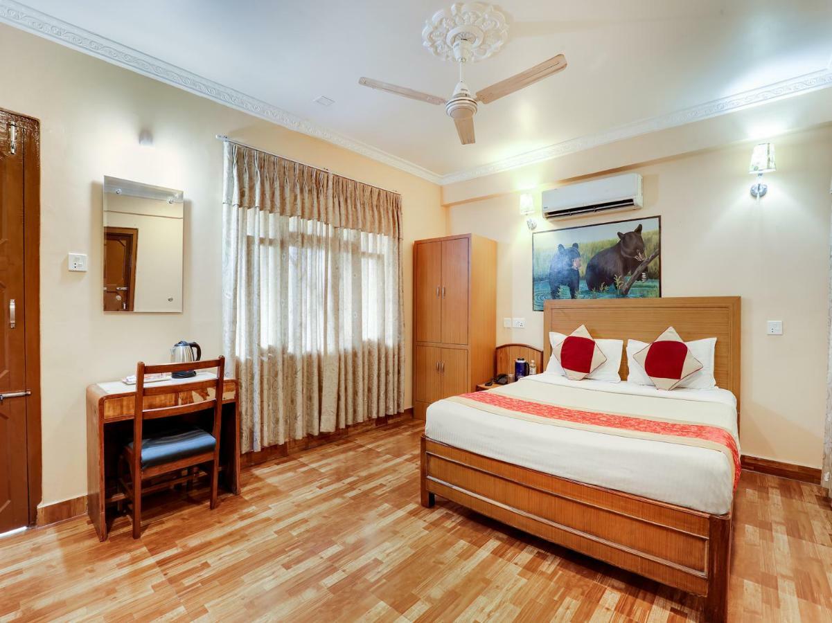 Hotel Wildlife Camp Sauraha Exterior foto